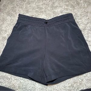 Lululemon soft stream shorts